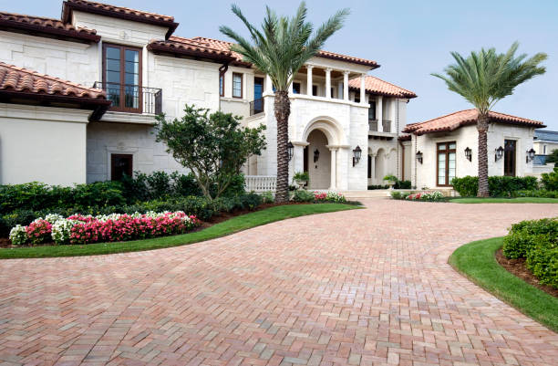 Best Custom Driveway Pavers  in Dumbarton, VA
